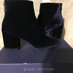 NAVY BLUE VELVET ANKLE BOOTS - HELP ME CLEAN MY CLOSET!!